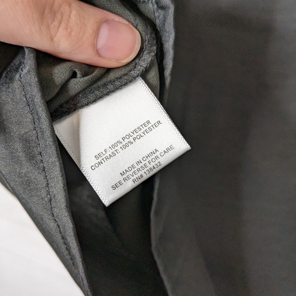 ModCloth Satin Flutter Sleeve Solid Black Blouse Size S NWT - Picture 7 of 8